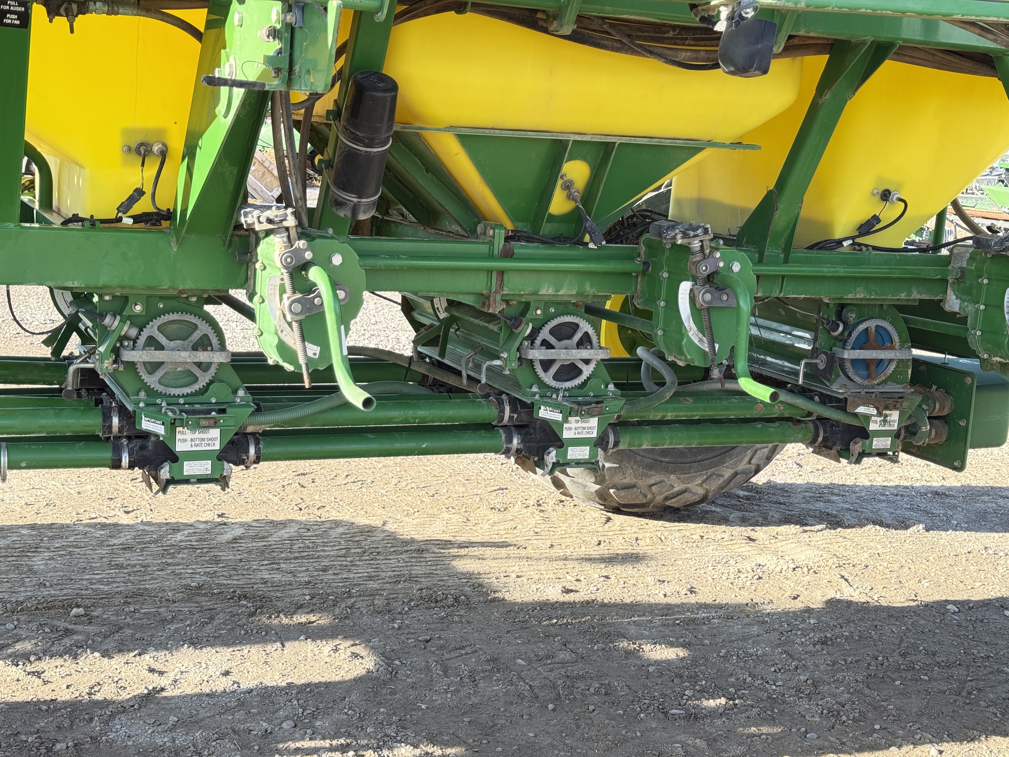 2010 John Deere 1895 Image 39