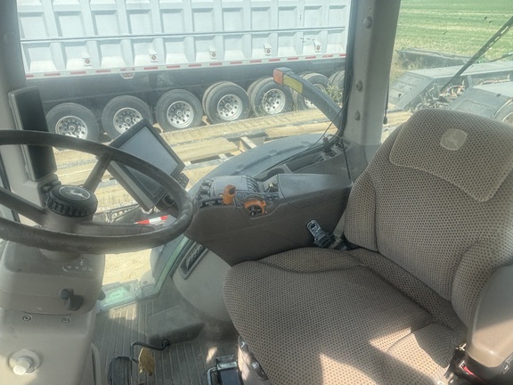 Photo of 2019 John Deere 7290R