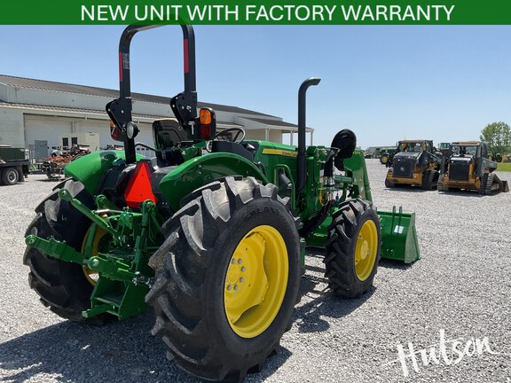 Photo of 2024 John Deere 5067E