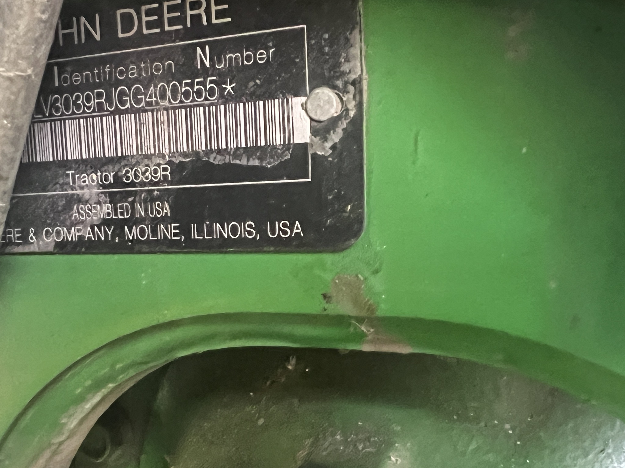 2016 John Deere 3039R Image 11