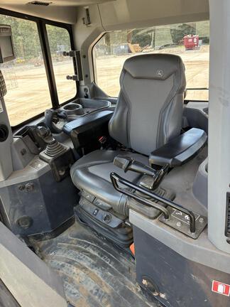 2023 John Deere 850L