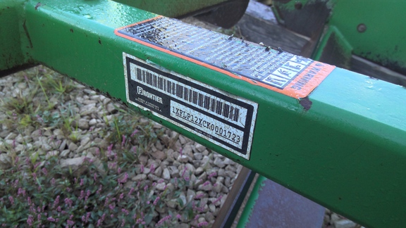 2019 Frontier LP1210