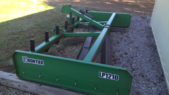 2019 Frontier LP1210