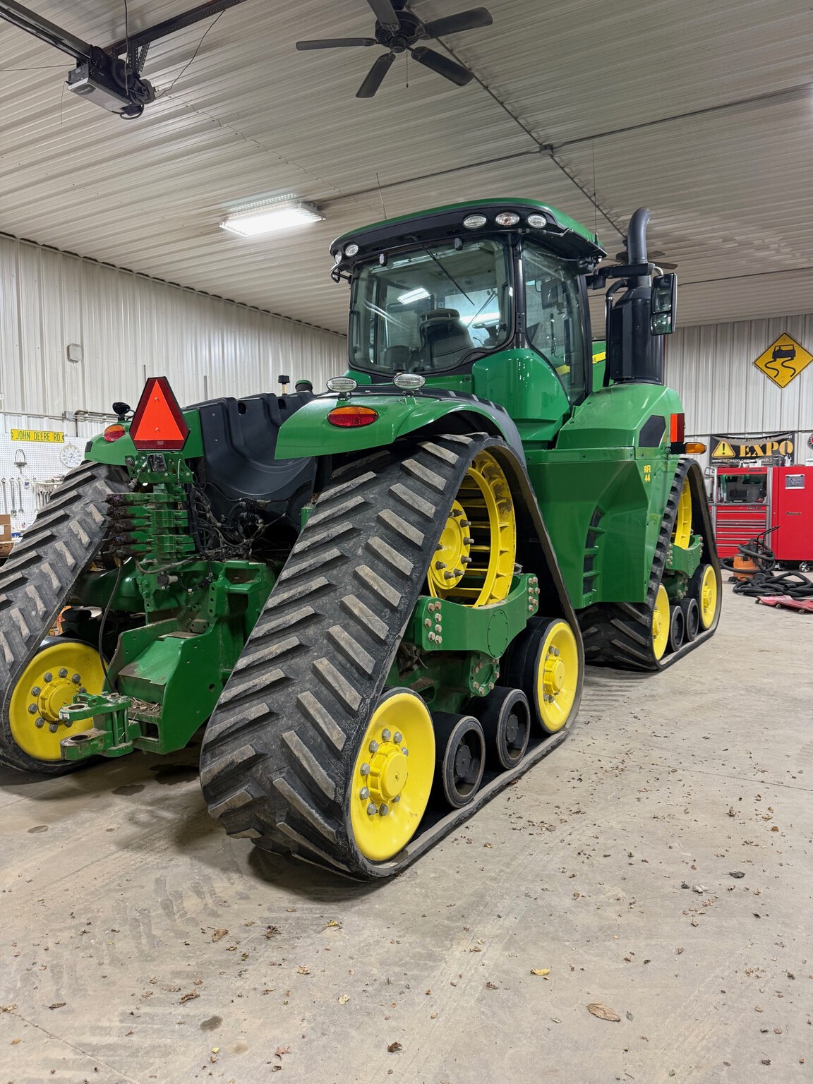 2017 John Deere 9620RX Image 2
