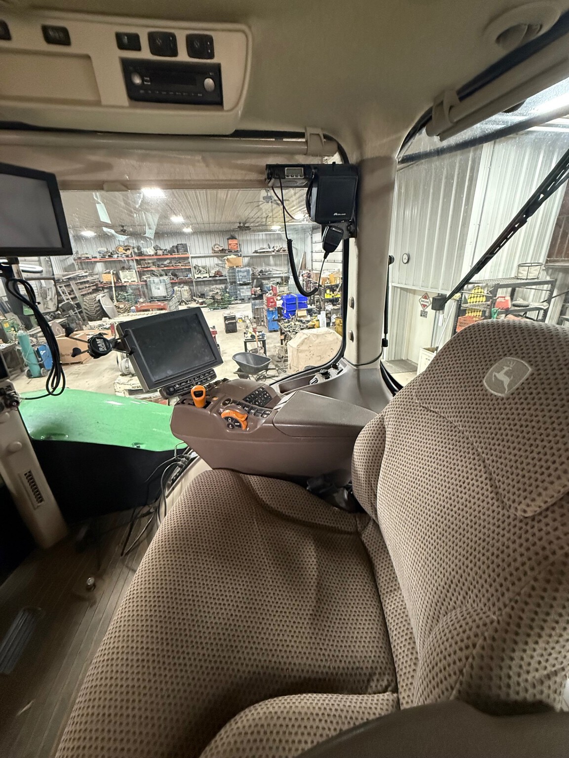 2017 John Deere 9620RX Image 9