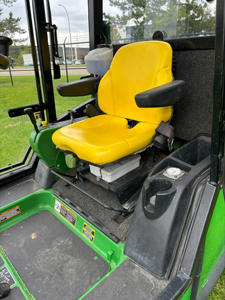 Used 2011 John Deere 1545 Commercial Front Mowers at Horizon Ag & Turf in Edmonton West, AB - Photo7