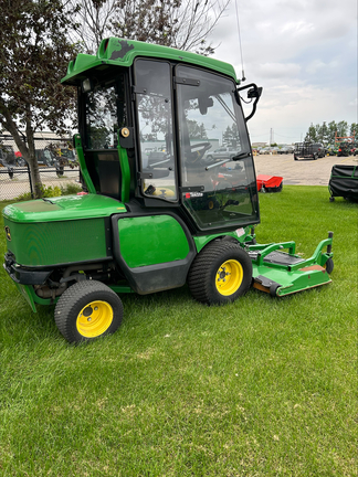 Used 2011 John Deere 1545 Commercial Front Mowers at Horizon Ag & Turf in Edmonton West, AB - Photo4
