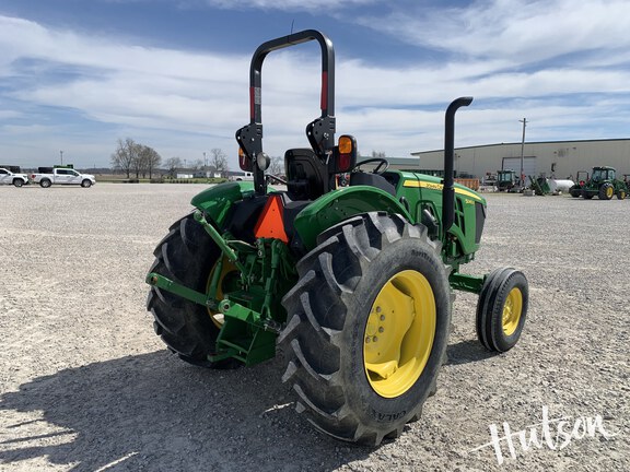 Photo of 2022 John Deere 5065E
