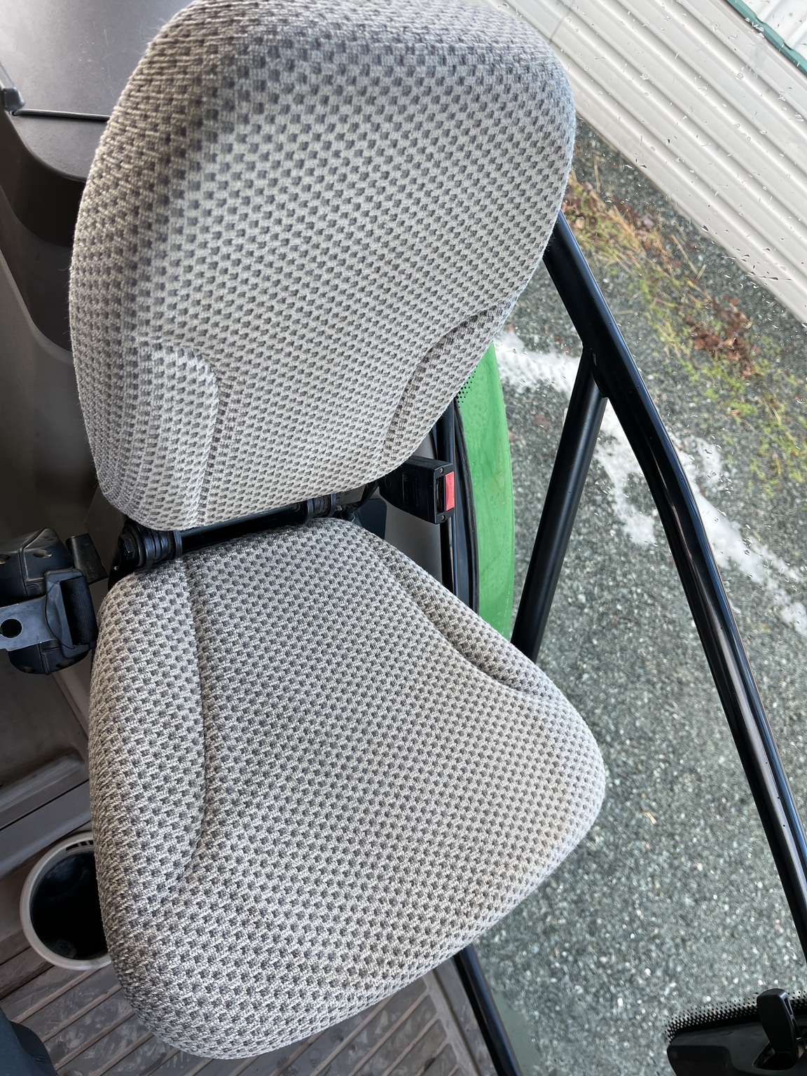 2021 John Deere 6130R Image 8