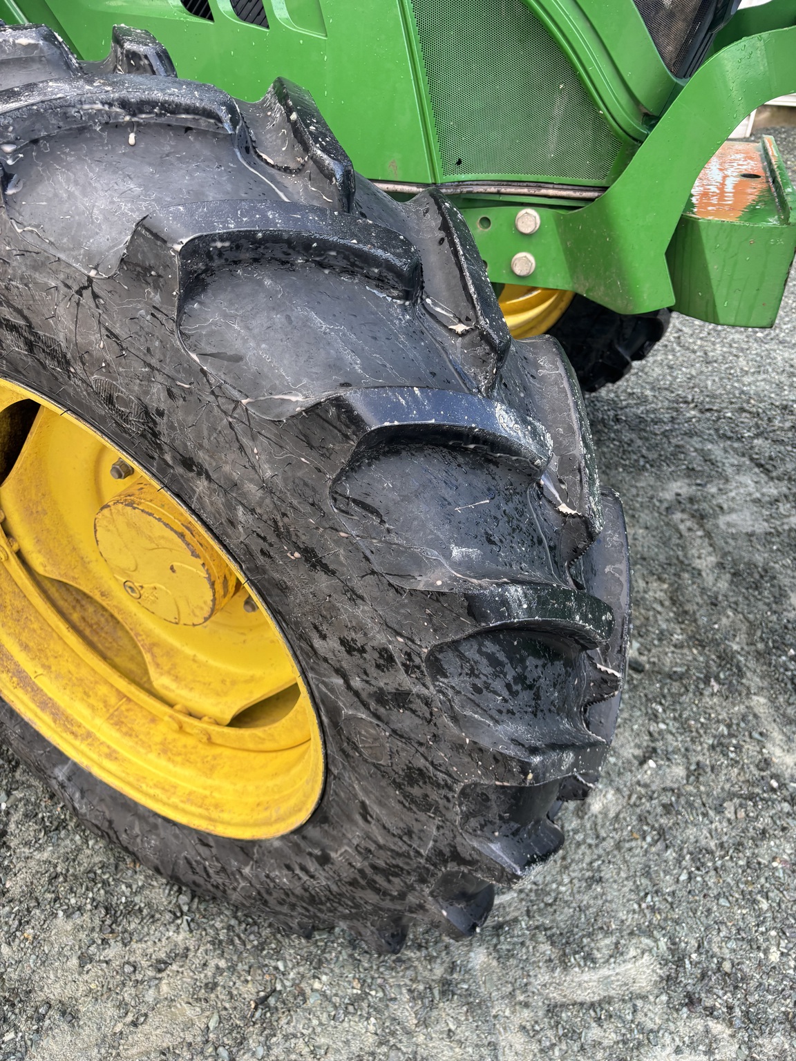 2021 John Deere 6130R Image 23