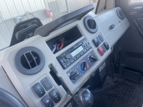 2022 John Deere XUV 835R - Photo18