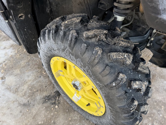 2022 John Deere XUV 835R - Photo11