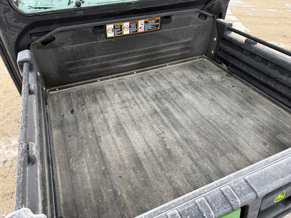 2022 John Deere XUV 835R - Photo16