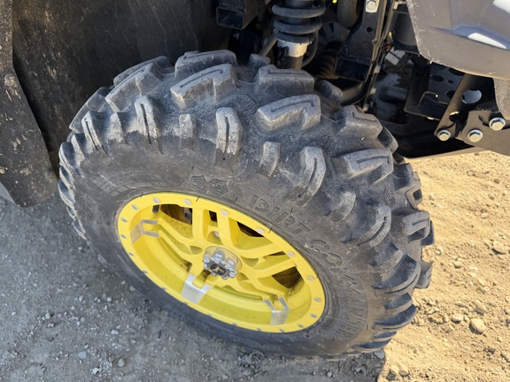2022 John Deere XUV 835R - Photo11