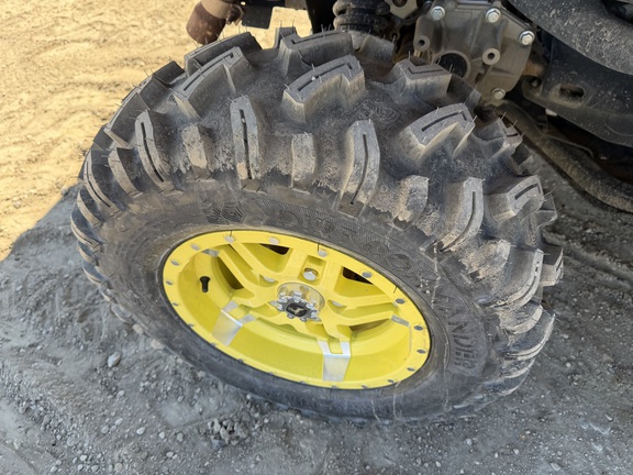 2022 John Deere XUV 835R - Photo13