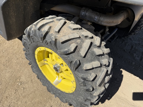 2022 John Deere XUV 835R - Photo14