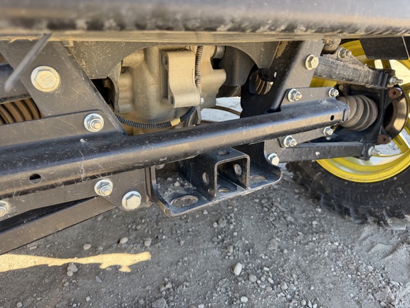 2022 John Deere XUV 835R - Photo16