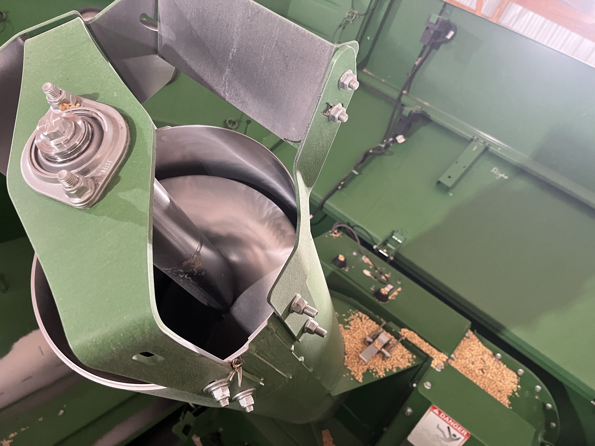  2024 John Deere S770 at Heritage Tractor in Seneca, KS