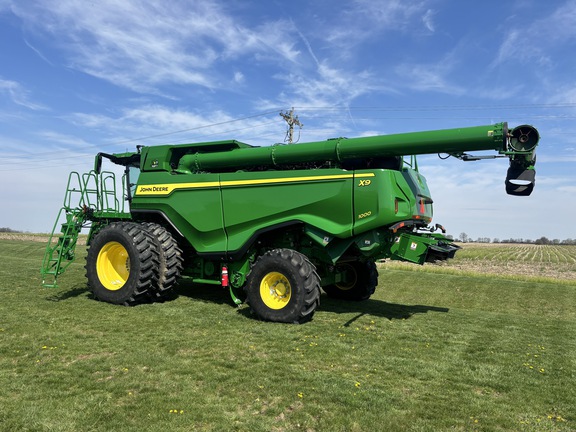 Used 2022 John Deere X9 1000 Combines at Koenig Equipment in Oxford, OH - Photo3