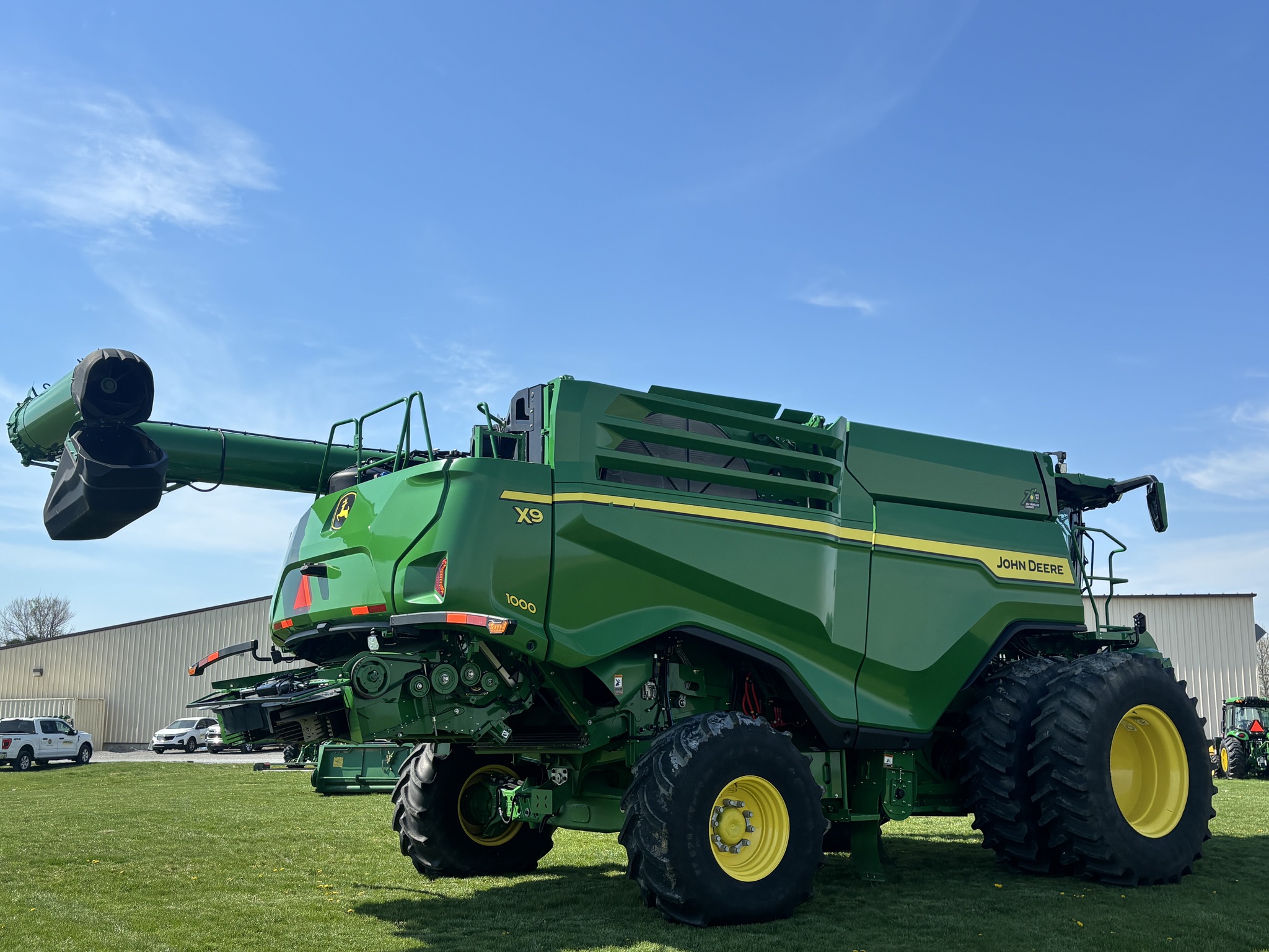Used 2022 John Deere X9 1000 Combines at Koenig Equipment in Oxford, OH - PhotoXL5
