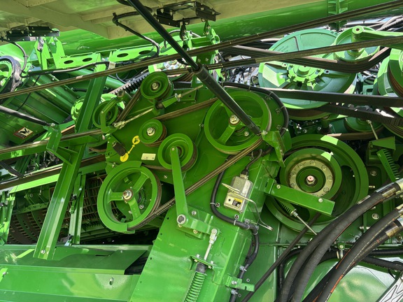 Used 2022 John Deere X9 1000 Combines at Koenig Equipment in Oxford, OH - Photo23
