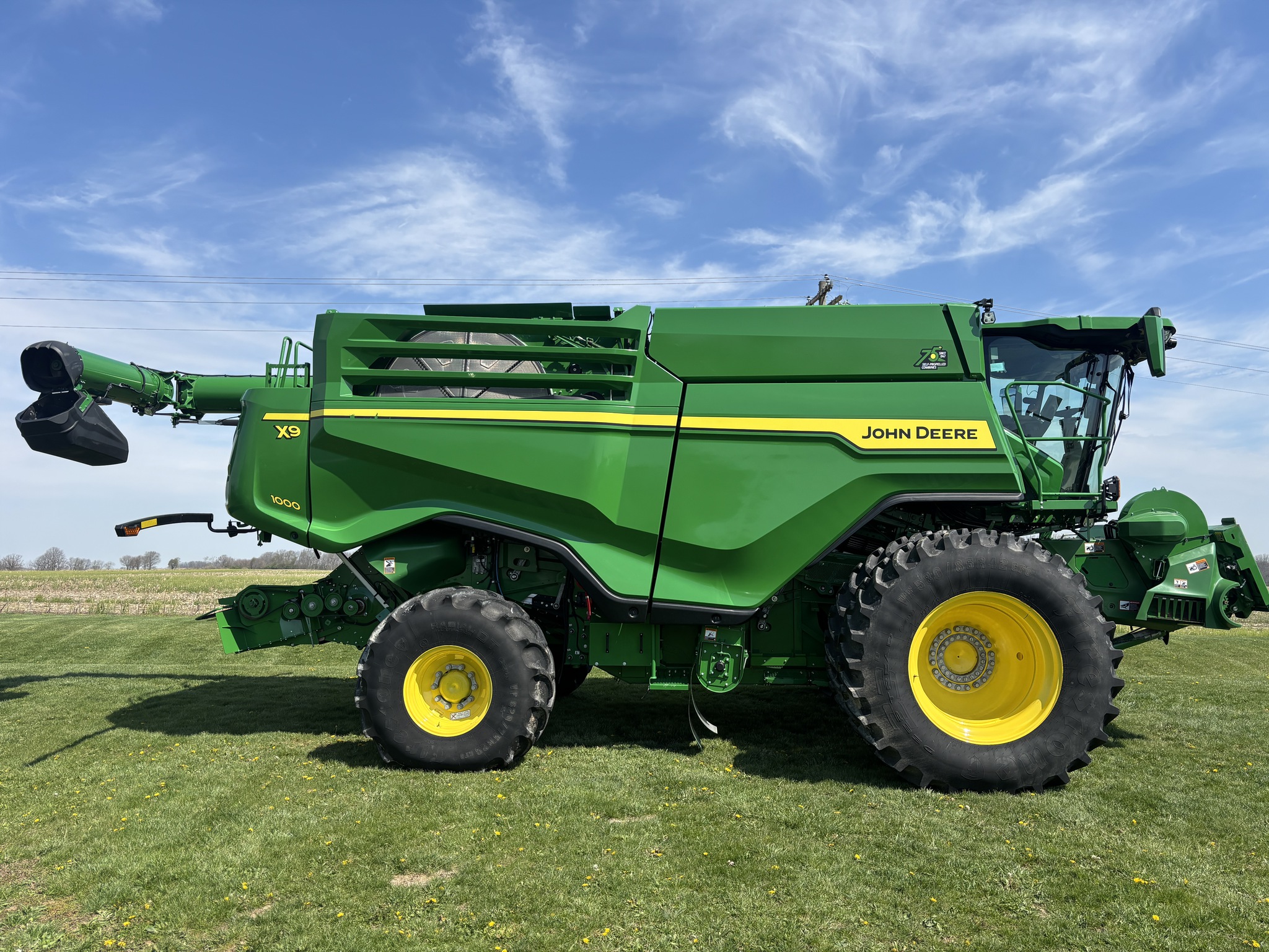 Used 2022 John Deere X9 1000 Combines at Koenig Equipment in Oxford, OH - PhotoXL6