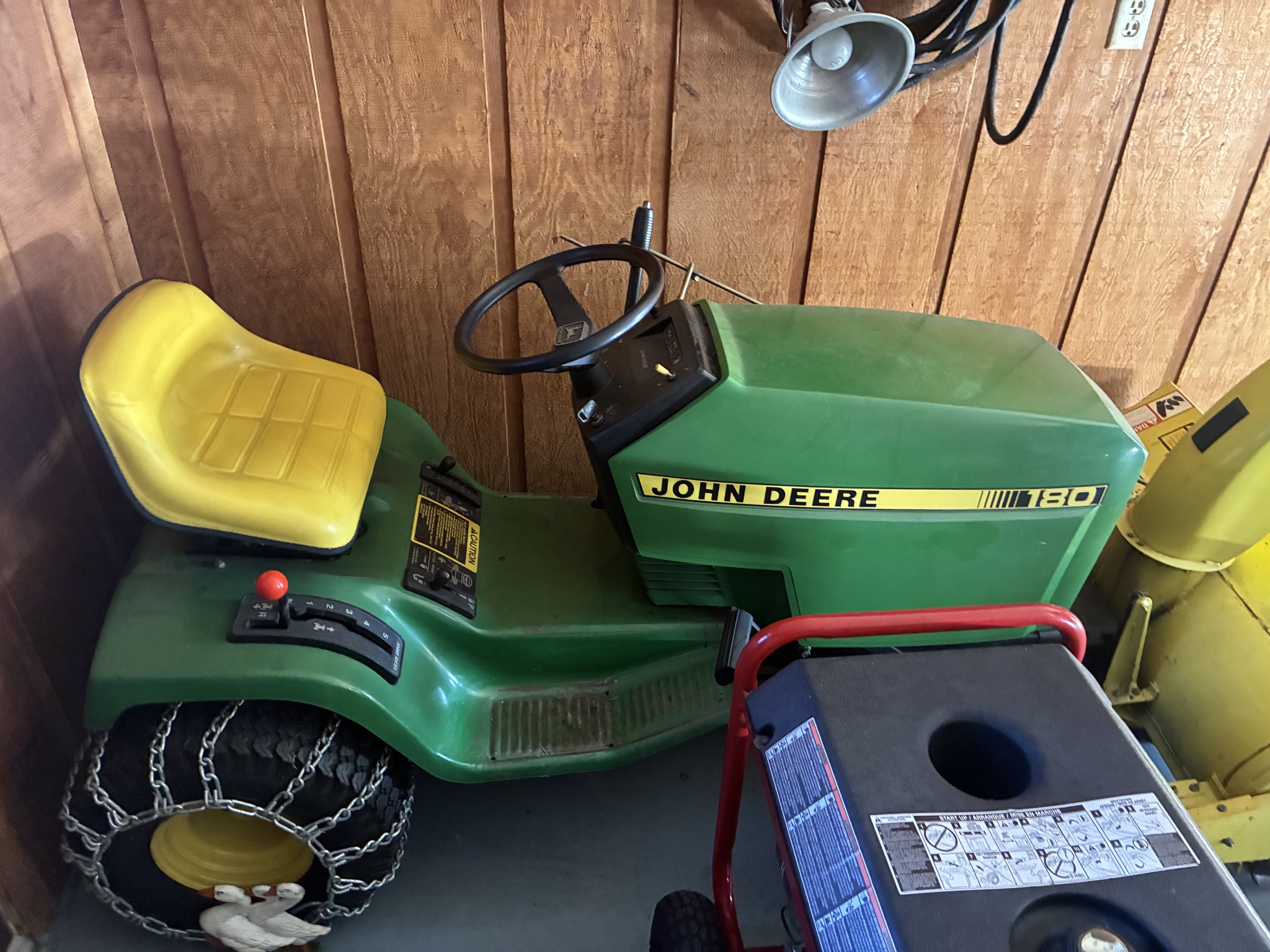 1986 John Deere 180 Image 4