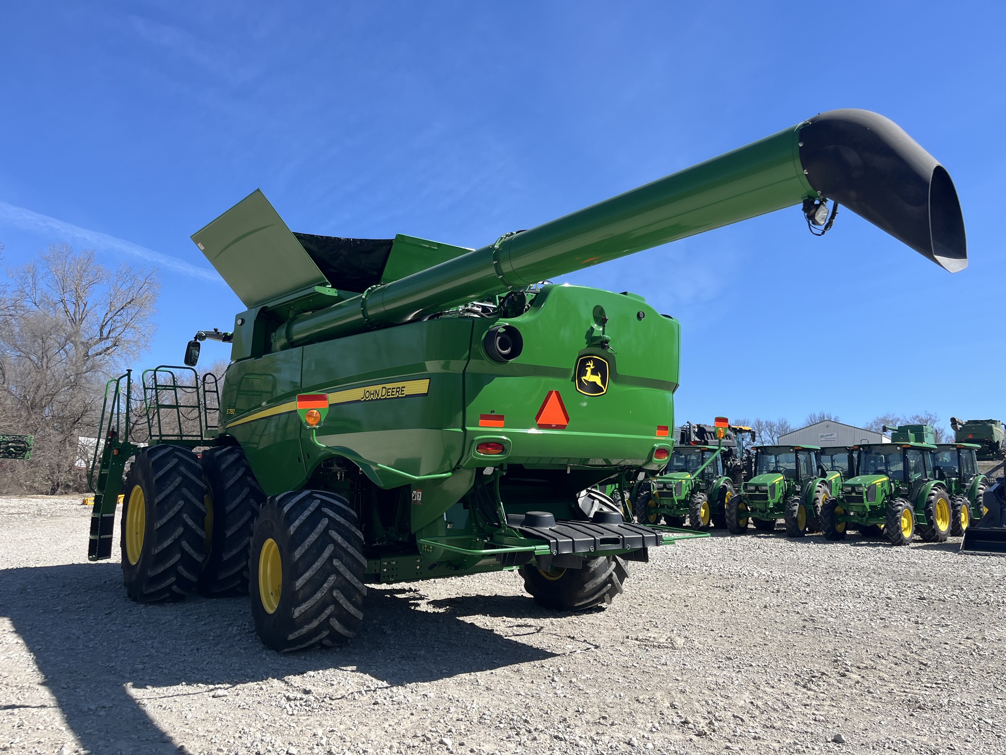  2024 John Deere S780 at Heritage Tractor in Atchison, KS