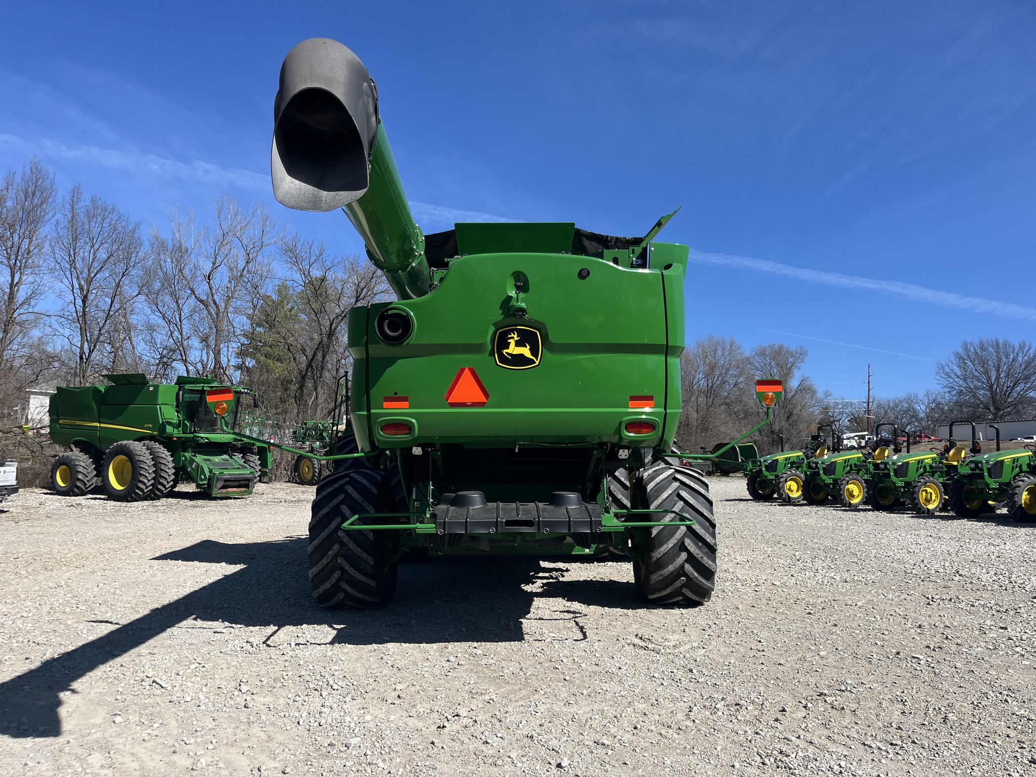  2024 John Deere S780 at Heritage Tractor in Atchison, KS
