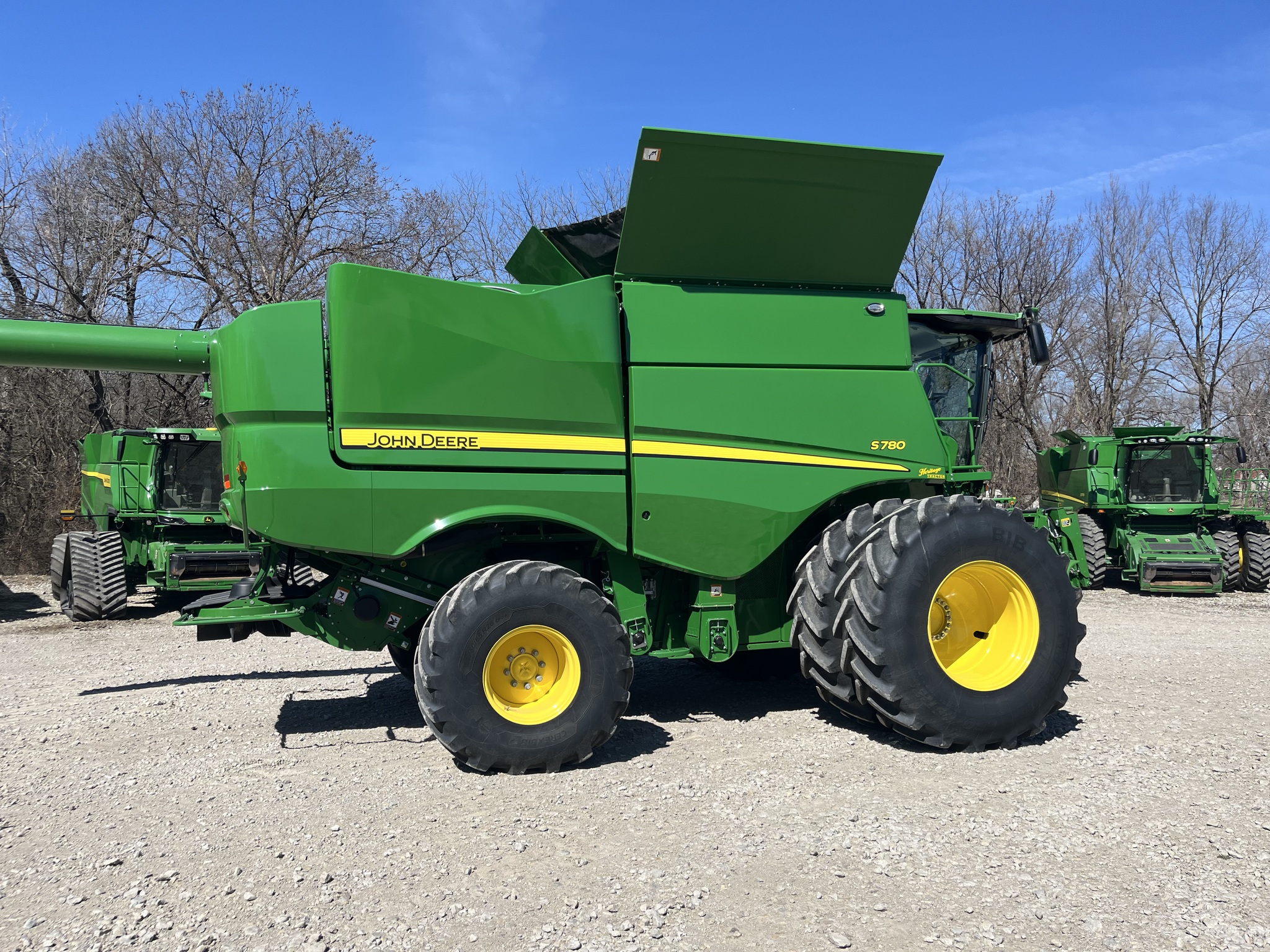  2024 John Deere S780 at Heritage Tractor in Atchison, KS