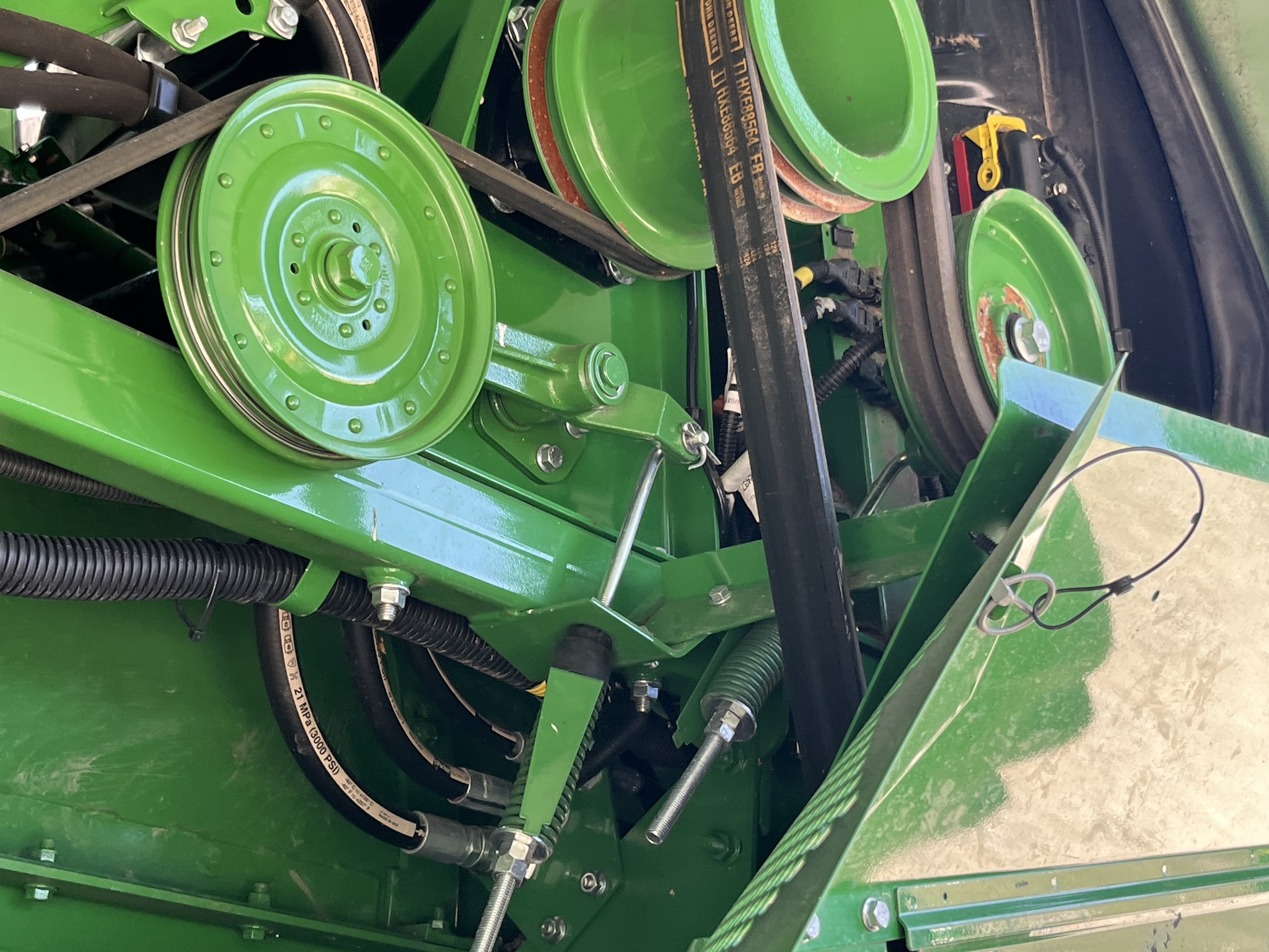  2024 John Deere S780 at Heritage Tractor in Atchison, KS