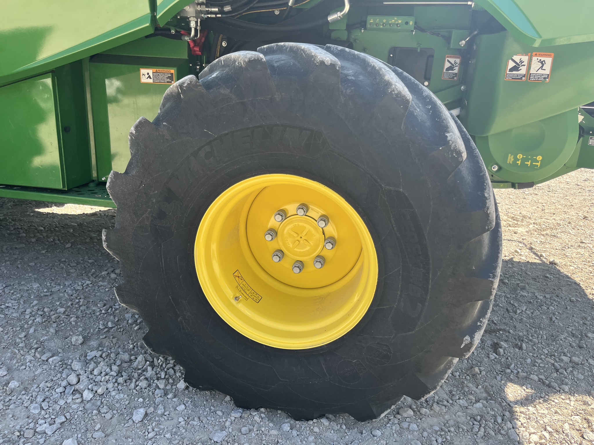  2024 John Deere S780 at Heritage Tractor in Atchison, KS