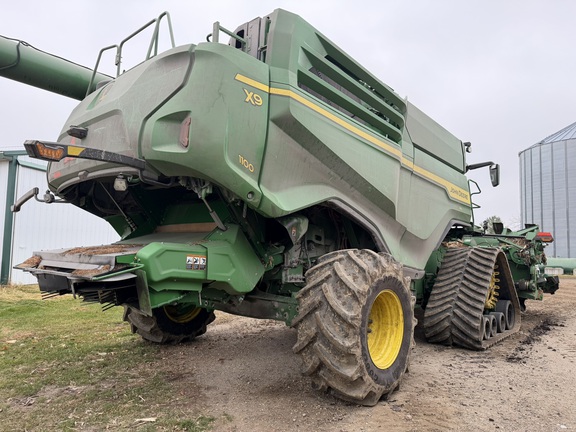 Photo of 2023 John Deere X9 1100