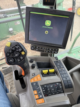 Photo of 2023 John Deere X9 1100