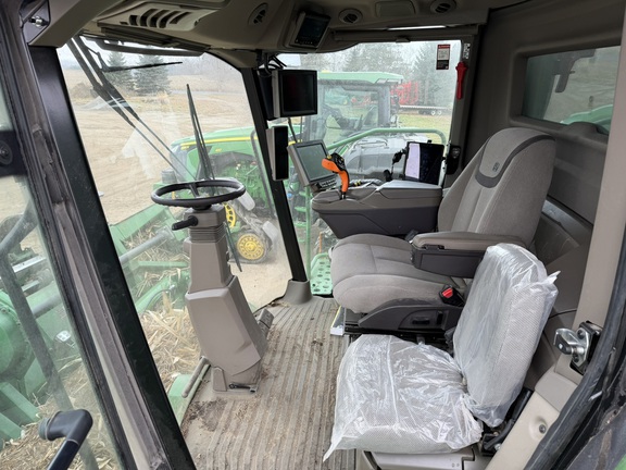 Photo of 2023 John Deere X9 1100