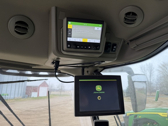 Photo of 2023 John Deere X9 1100