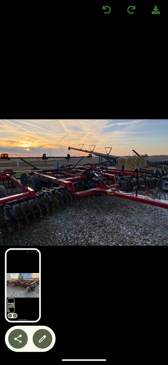 Case IH 330 Image 15