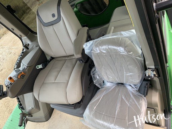 Photo of 2024 John Deere 9R 490