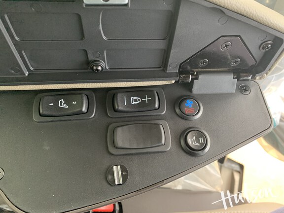 Photo of 2024 John Deere 9R 490