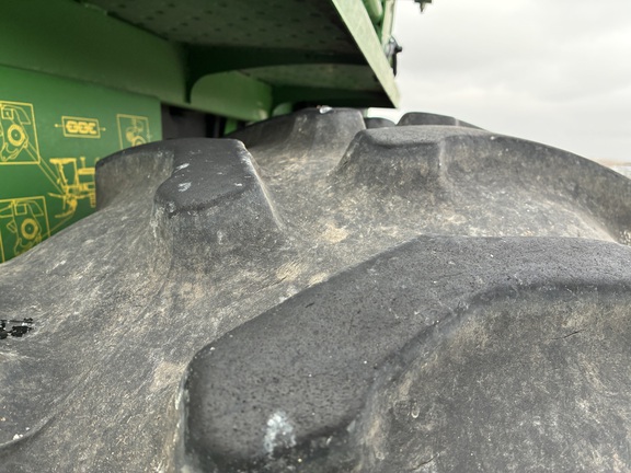 2022 John Deere W235R (13th thumbnail)