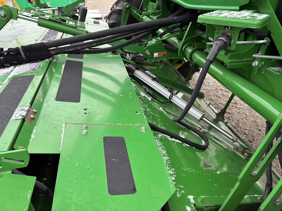 2022 John Deere W235R (12th thumbnail)