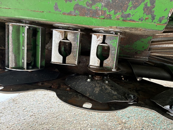 2022 John Deere W235R (9th thumbnail)