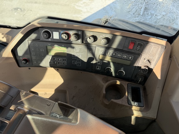 2005 John Deere 9620T - Photo33