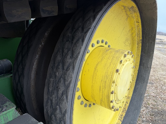 2005 John Deere 9620T - Photo12