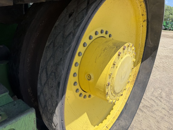 2005 John Deere 9620T - Photo12