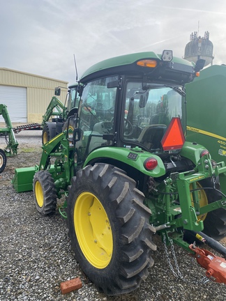 2024 John Deere 4075R Photo 4