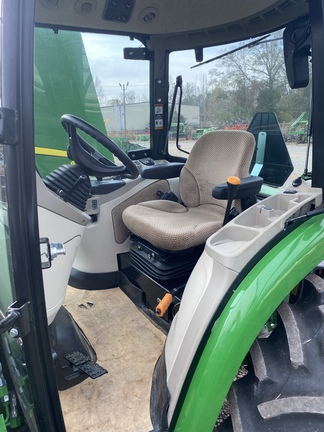 2024 John Deere 4075R Photo 10