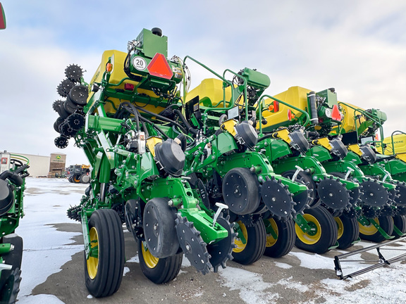 2025 John-Deere 1795