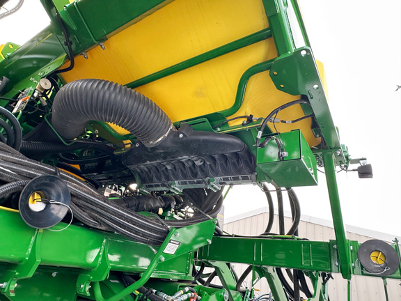 2025 John-Deere 1795