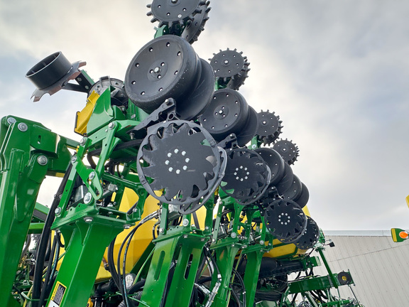 2025 John-Deere 1795